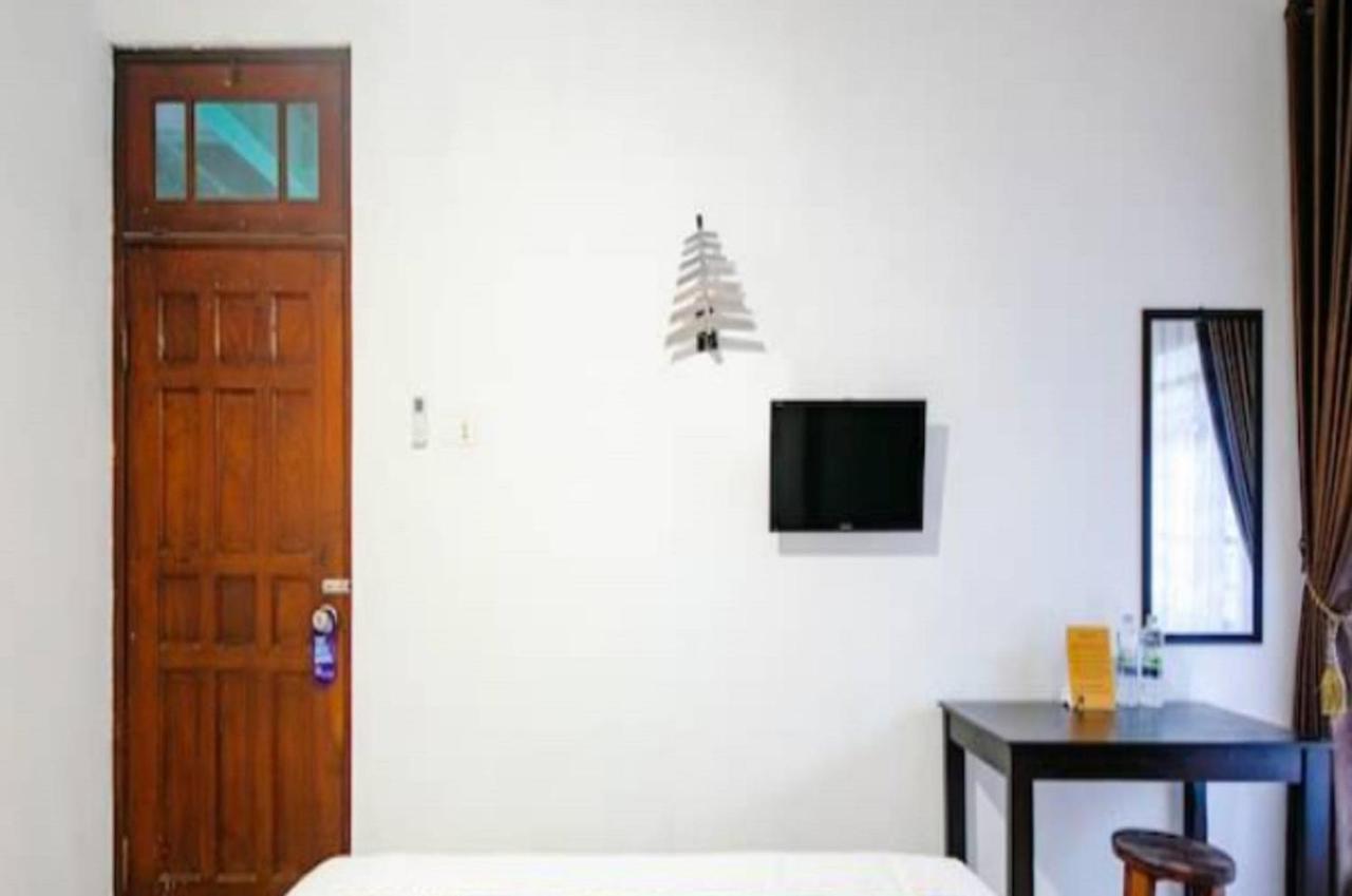 Spot On 2107 Ijo Pupus Syariah Residence Baturetno Exterior foto